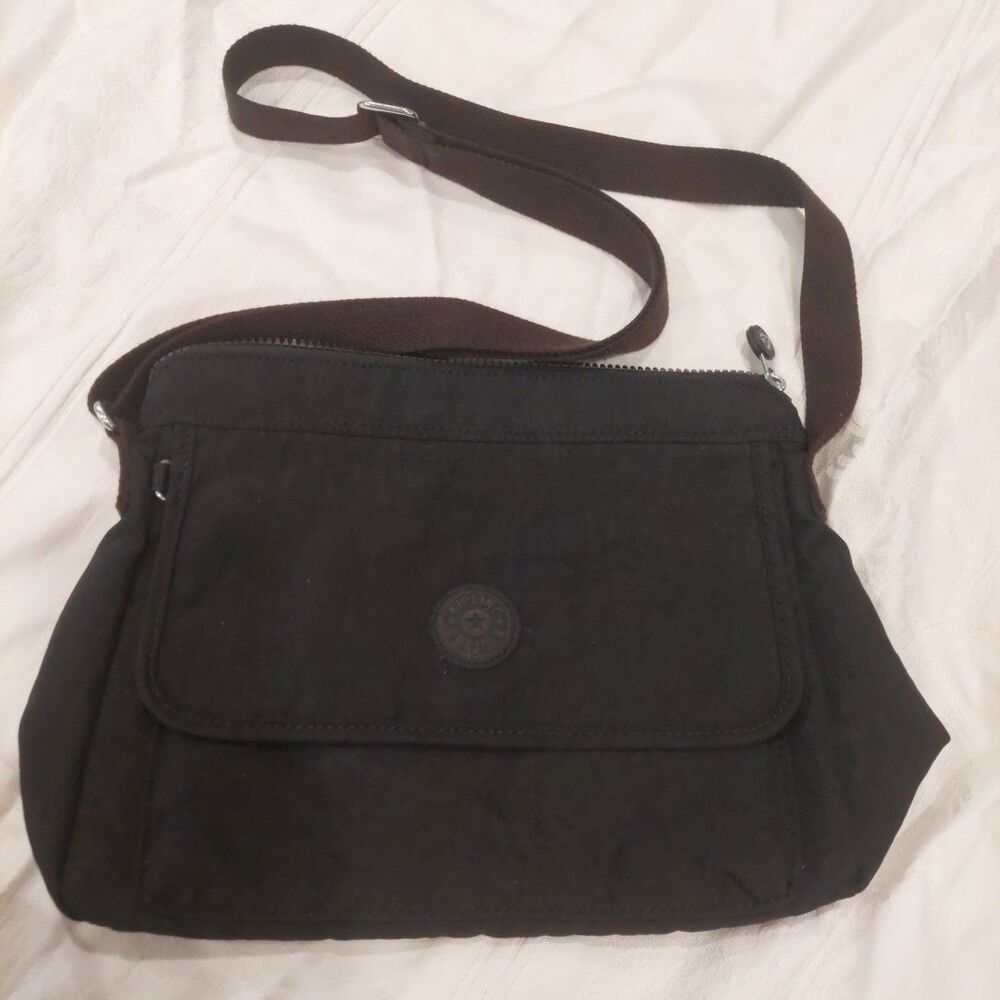 Kipling Black Aisling Crossbody Bag EUC Missing Keychain